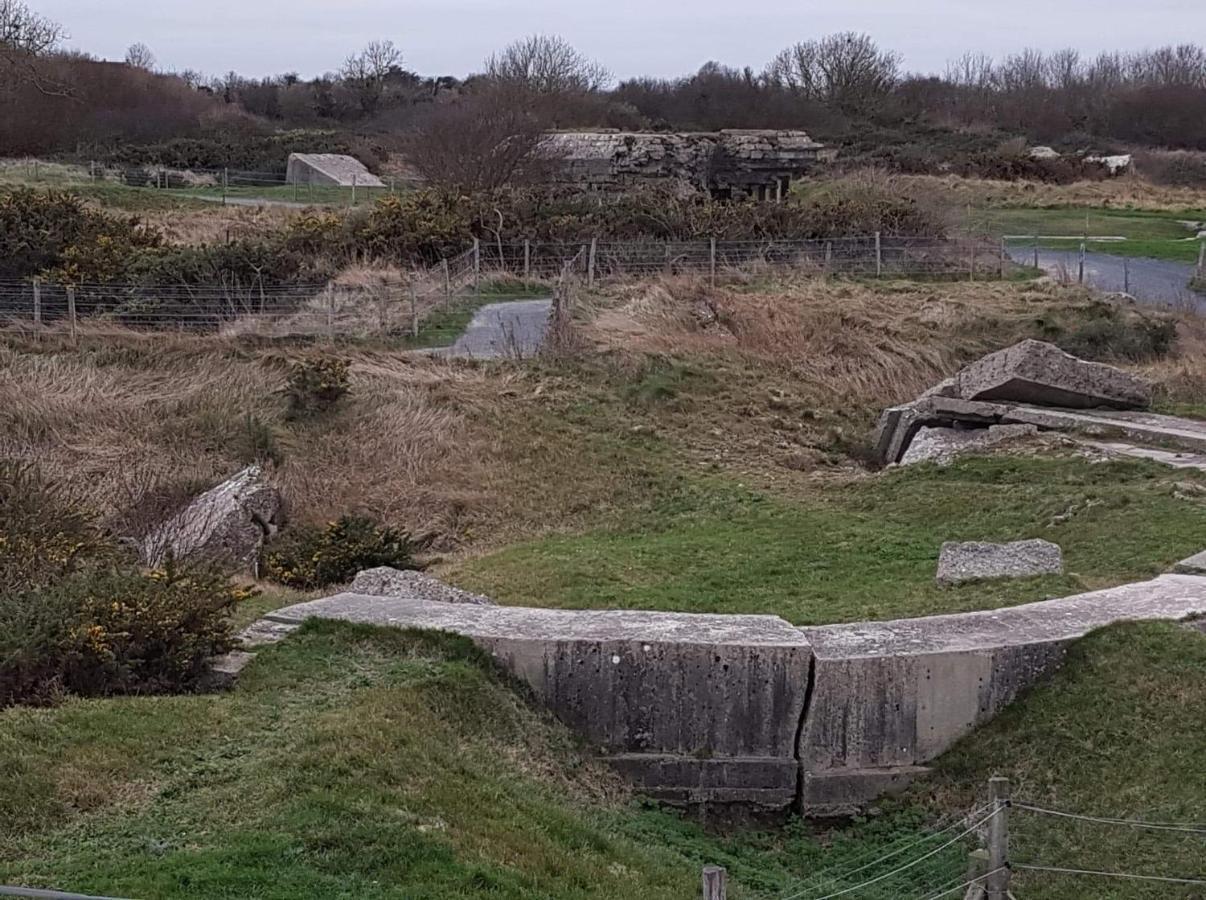 مبيت وإفطار Montmartin-en-Graignes Le Bonheur Des Plumes المظهر الخارجي الصورة